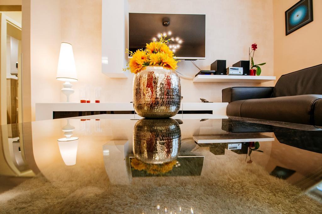 Suites One ซาดาร์ ภายนอก รูปภาพ
