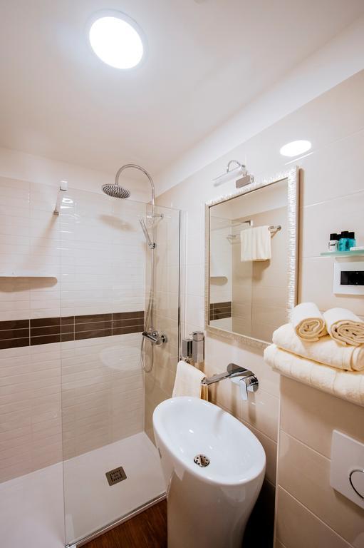 Suites One ซาดาร์ ภายนอก รูปภาพ